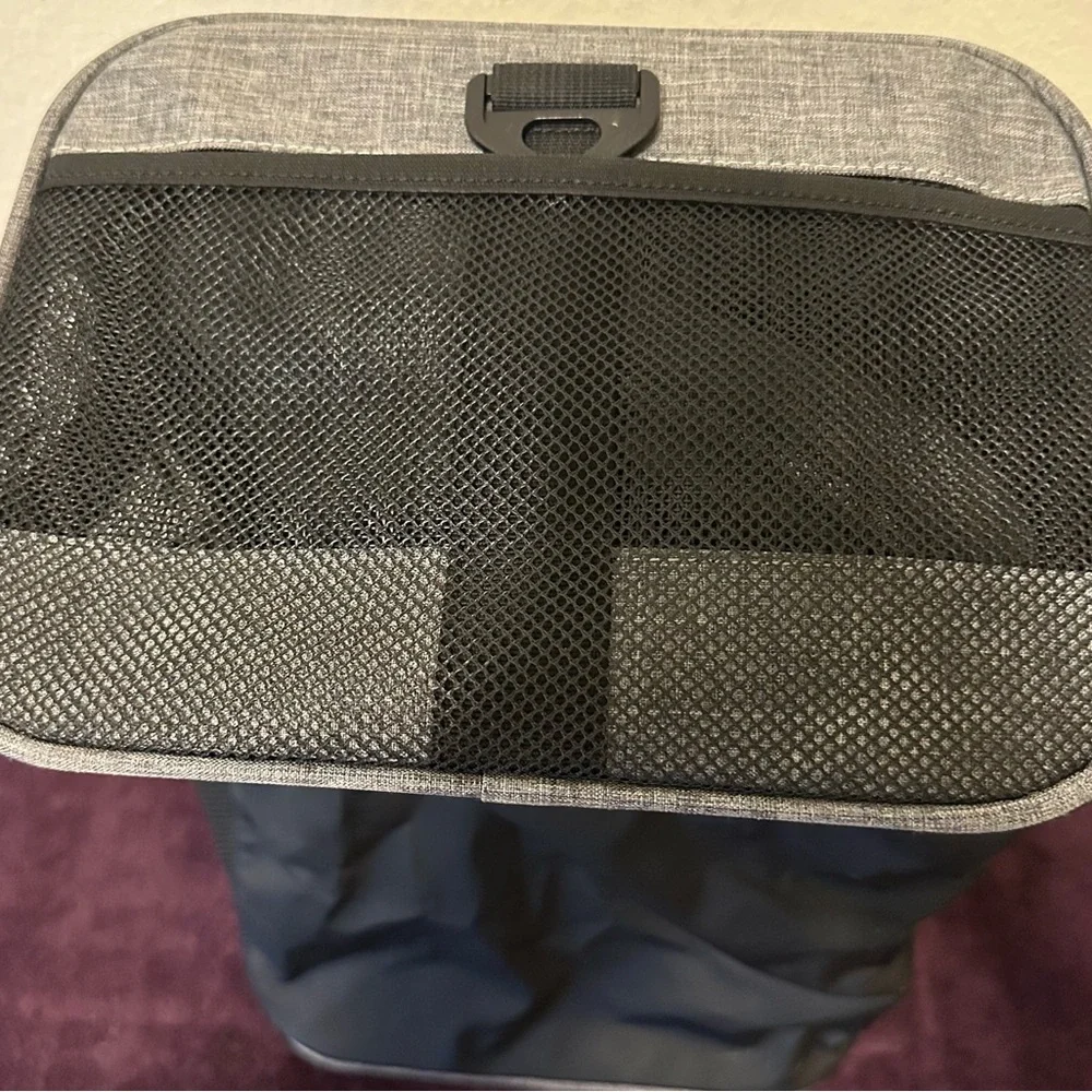 Brand New Wakytu TSA Approved Pet Carrier for Small Cats & Dogs, Dog carrier New